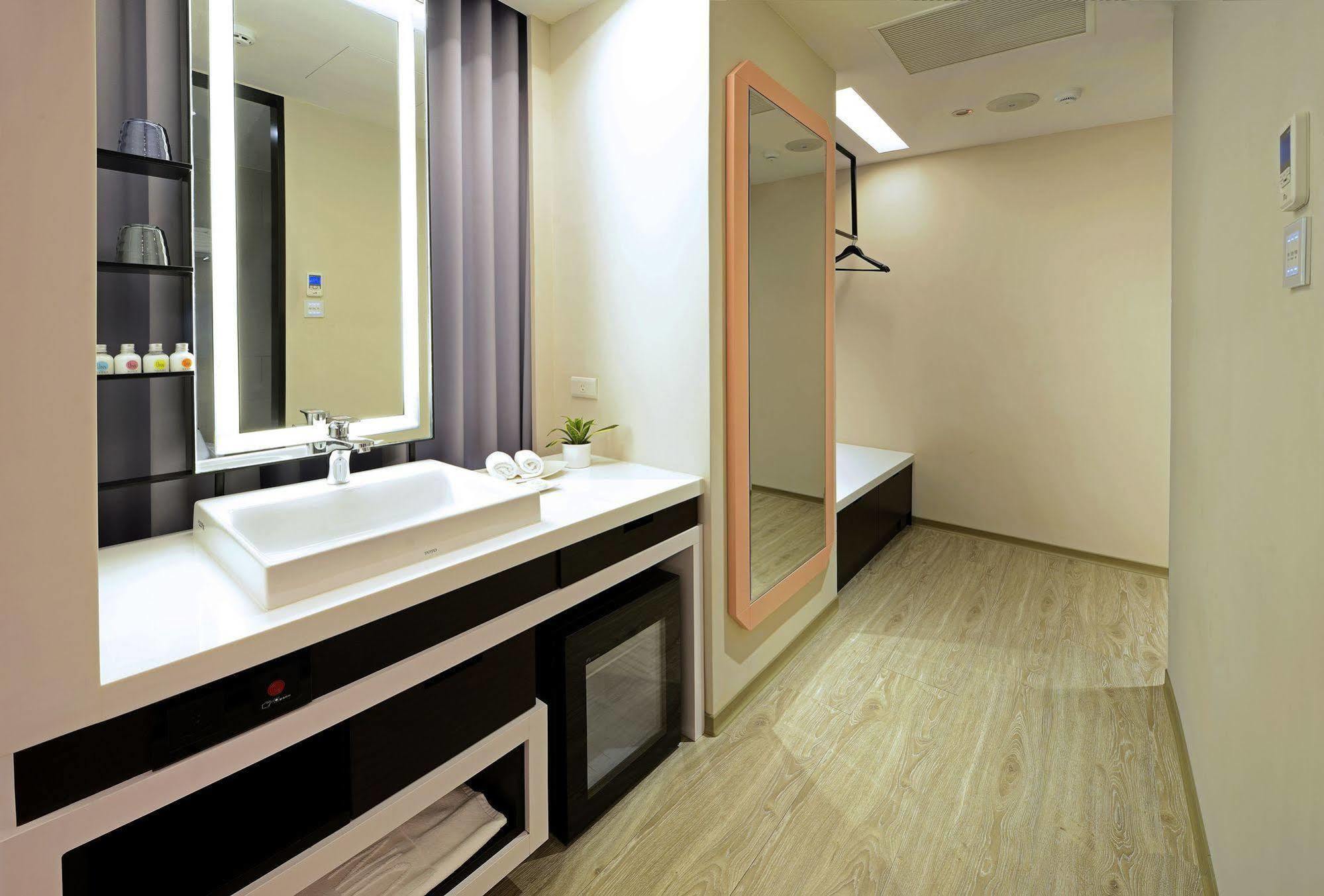 Uinn Business Hotel-Shihlin Taipei Dış mekan fotoğraf