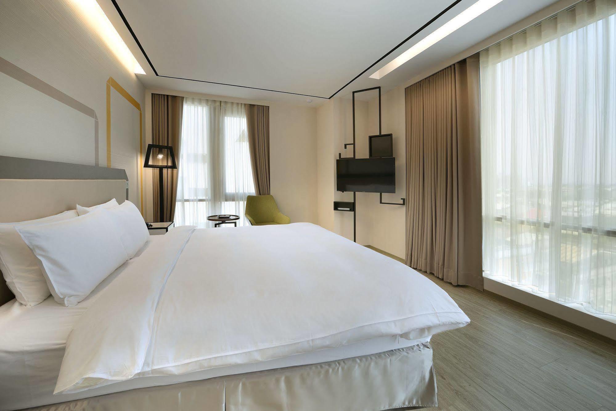 Uinn Business Hotel-Shihlin Taipei Dış mekan fotoğraf